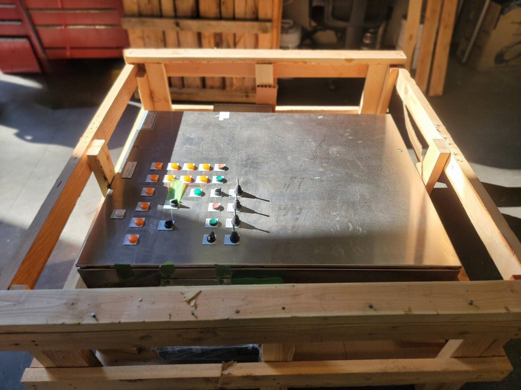 HOFFMAN 10A, 120V Control Panel CSD483612SSR w/ Kooltronic Climate Control KNA4C1DP15LV