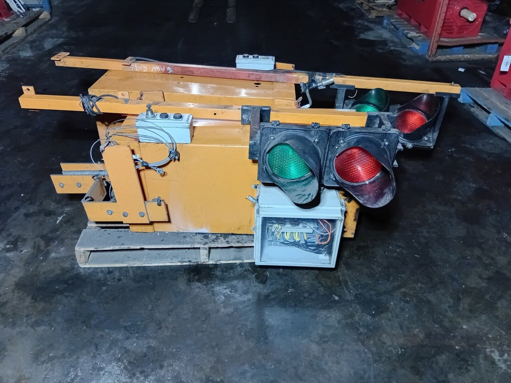 Traffic Light Control Unit