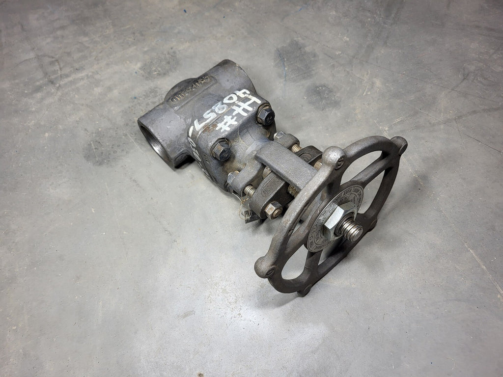 NEWAY 1 1/2" Class 800 Gate Valve 1.5G8NA8-NC