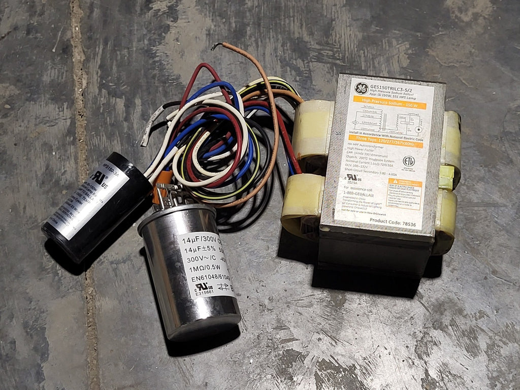 GENERAL ELECTRIC High Pressure Sodium Ballast GES150TRILC3-5/2 w/ Ignitor HPS150-3A