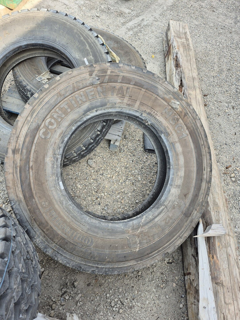CONTINENTAL Tire - 12R24.5