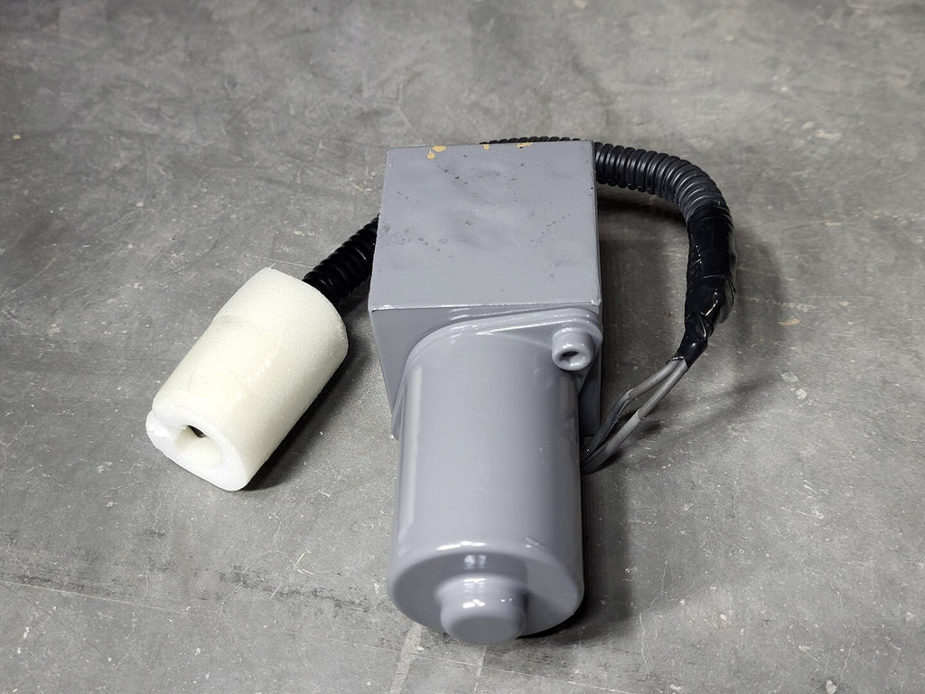 HITACHI Solenoid Valve 4658559