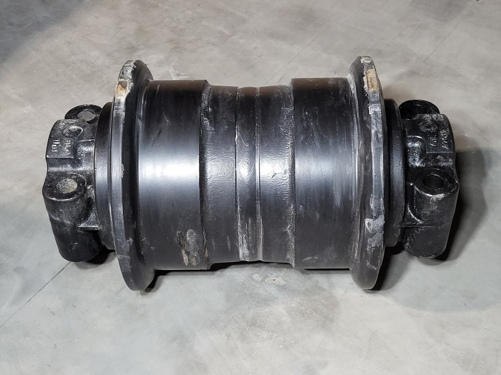 HITACHI Lower Roller Assembly AT309603