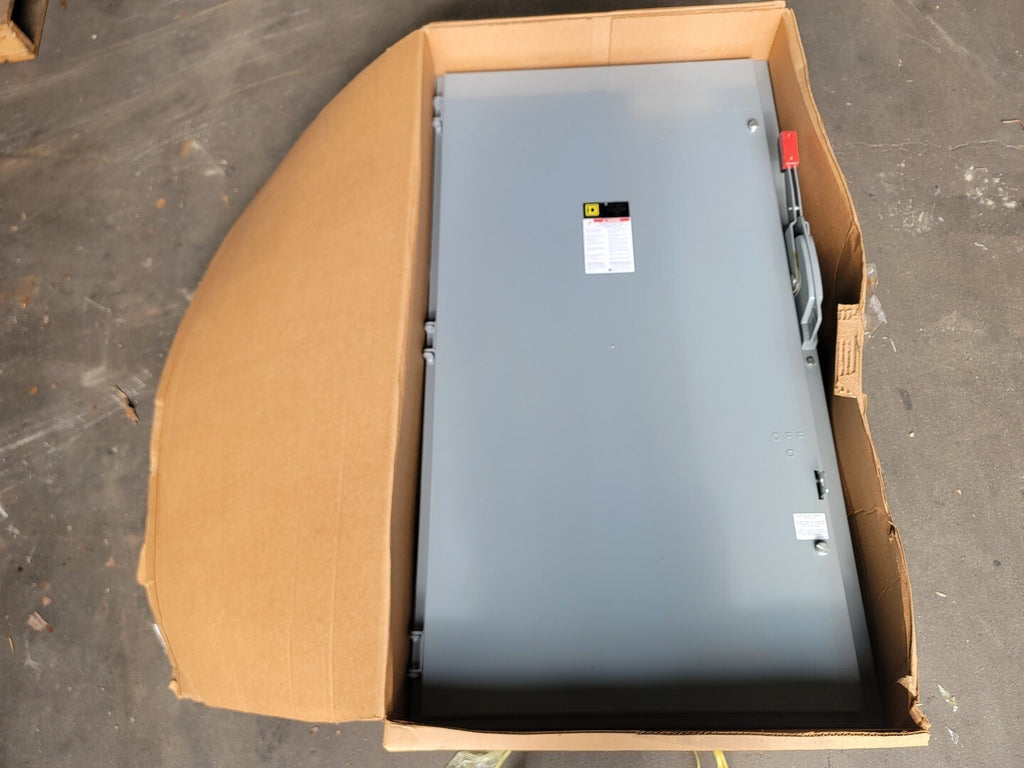 SQUARE D 600 Amp, 600 Volt, 3-Ph Safety Switch CH366