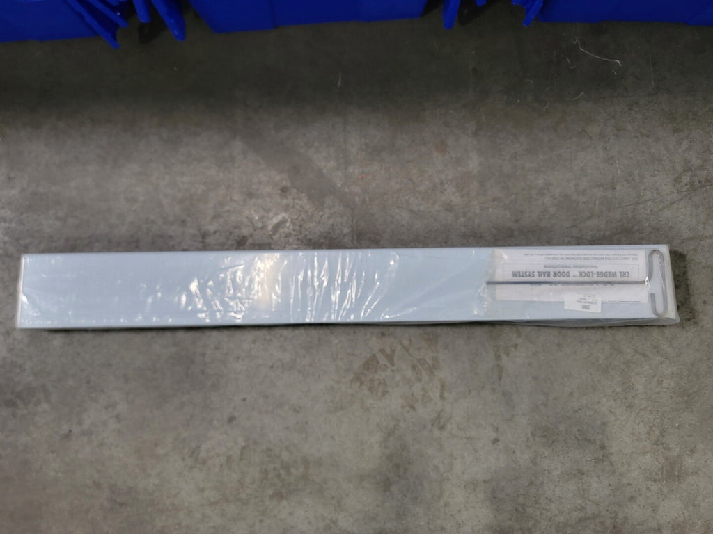 CRL Brushed Stainless 1/2" Glass 4" Square Door Rail w/o Lock DR4SBS12C