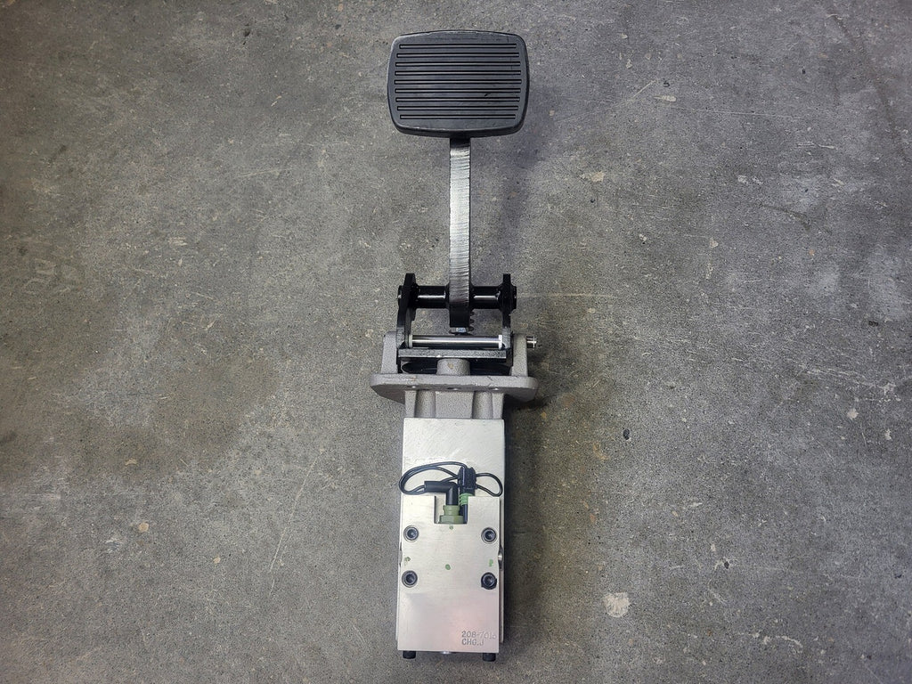 KOMATSU Brake Pedal 58E-61-00100