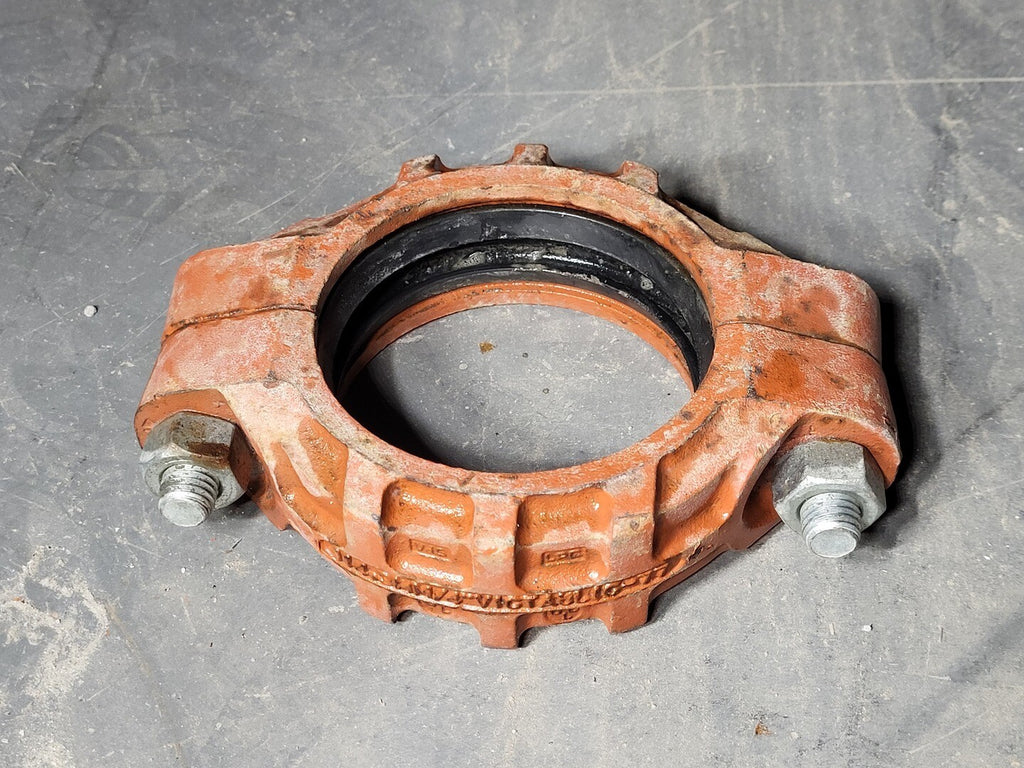 VICTAULIC 4" Flexible Coupling Style 77