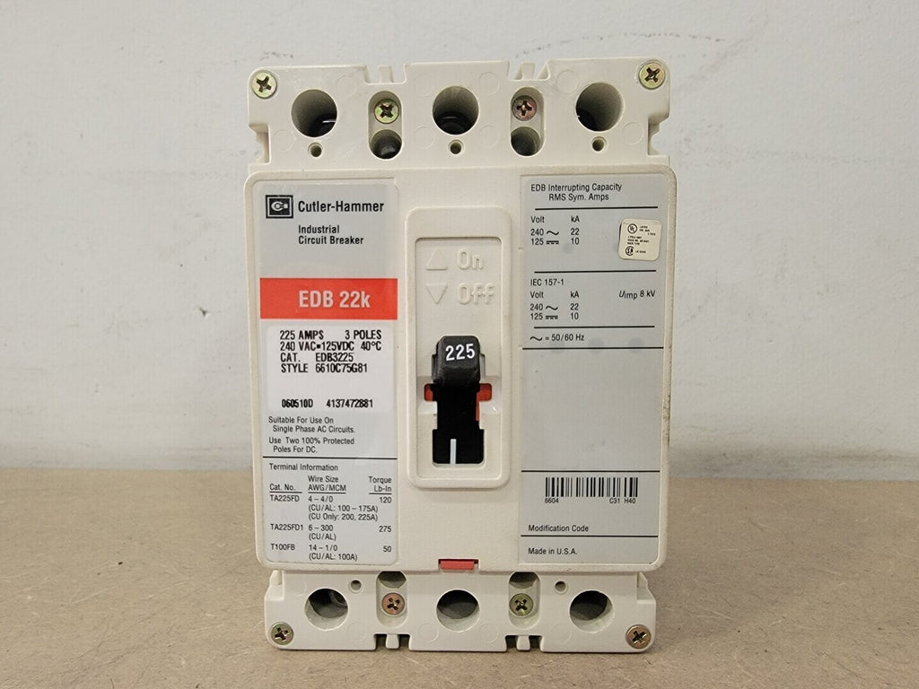 EATON 225 Amp, 3 Pole, 240 Volts Circuit Breaker EDB3225