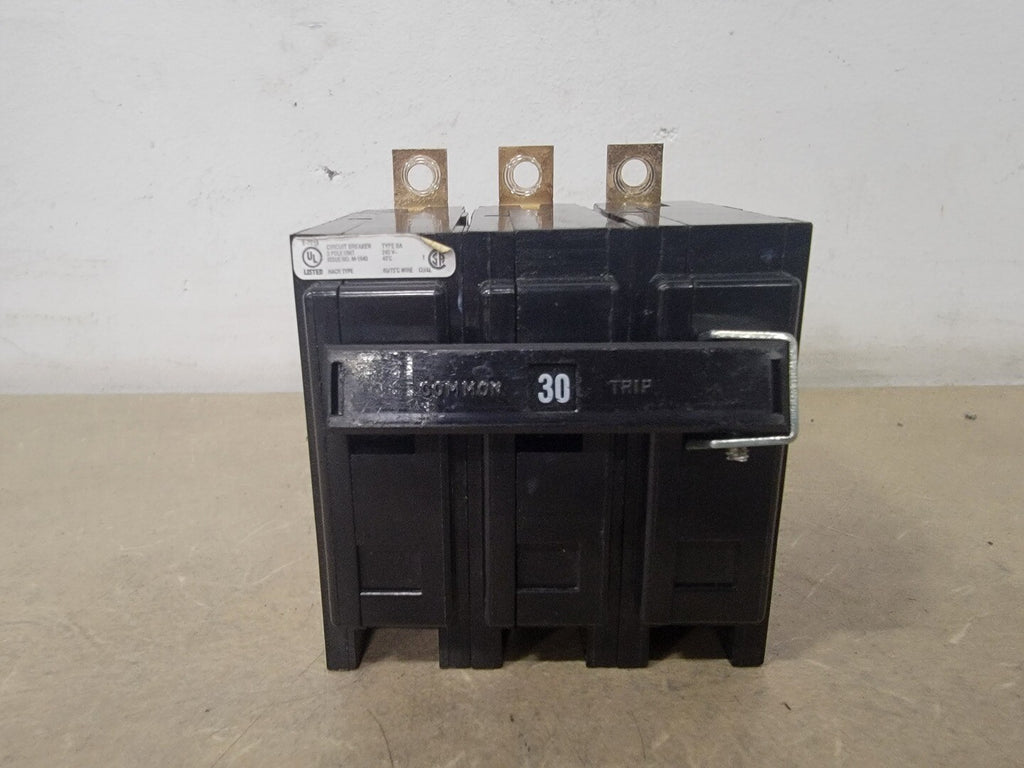 CUTLER-HAMMER 30 Amp, 3 Pole, 240 Volts Circuit Breaker BAB3030H
