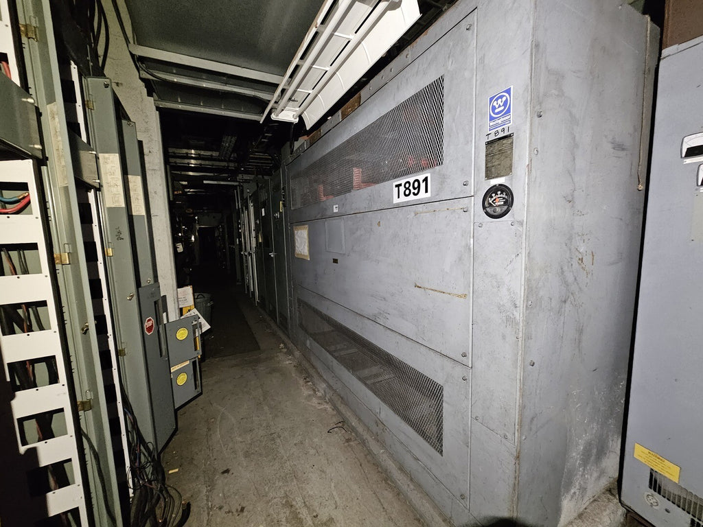 WESTINGHOUSE 2000 kVA Transformer 6600 pri, volts 550Y/318 sec. volts 