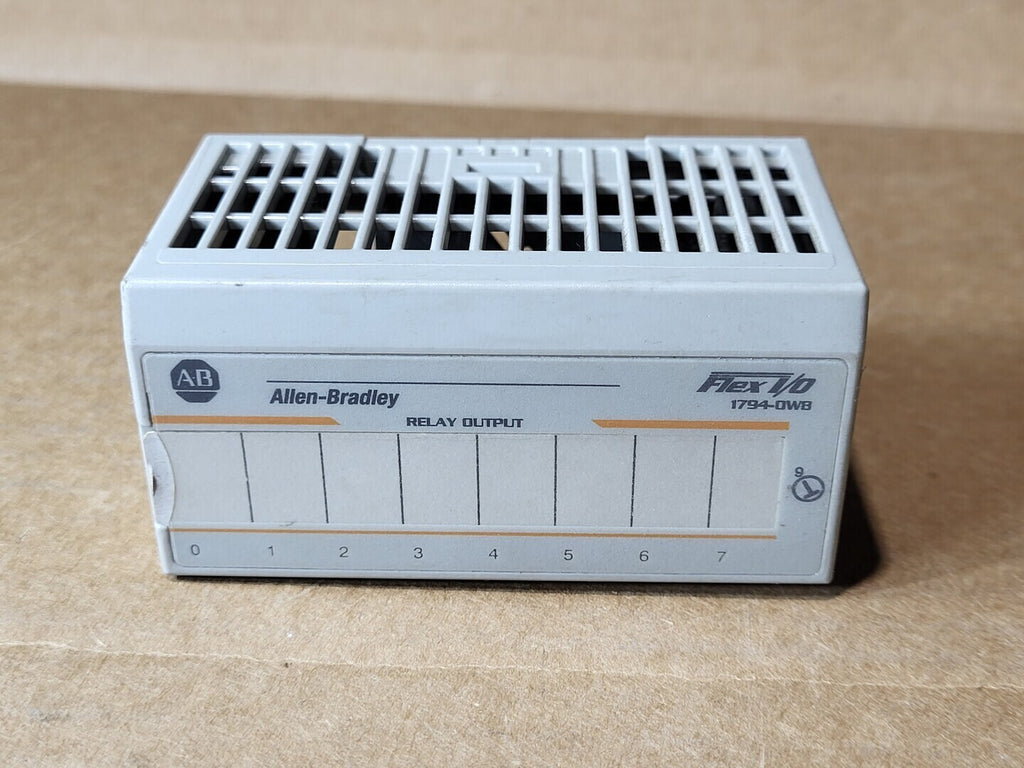 ALLEN-BRADLEY I/O Relay Output Module 1794-OW8