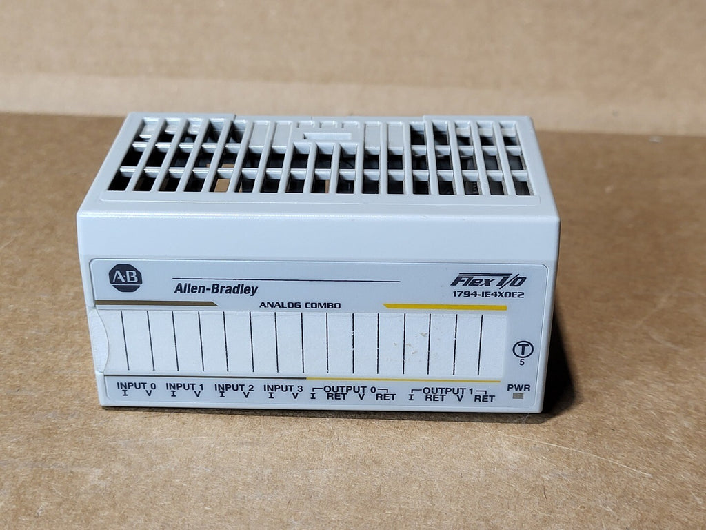 ALLEN-BRADLEY Analog Combo 1794-IE4X0E2