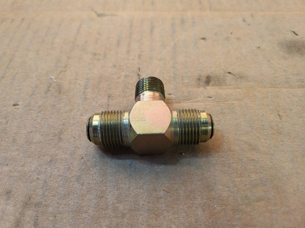 KOMATSU Fitting WB0331