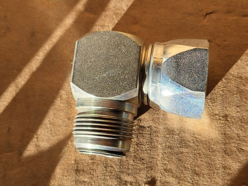 KOMATSU 90 Deg Elbow Fittings WB0378