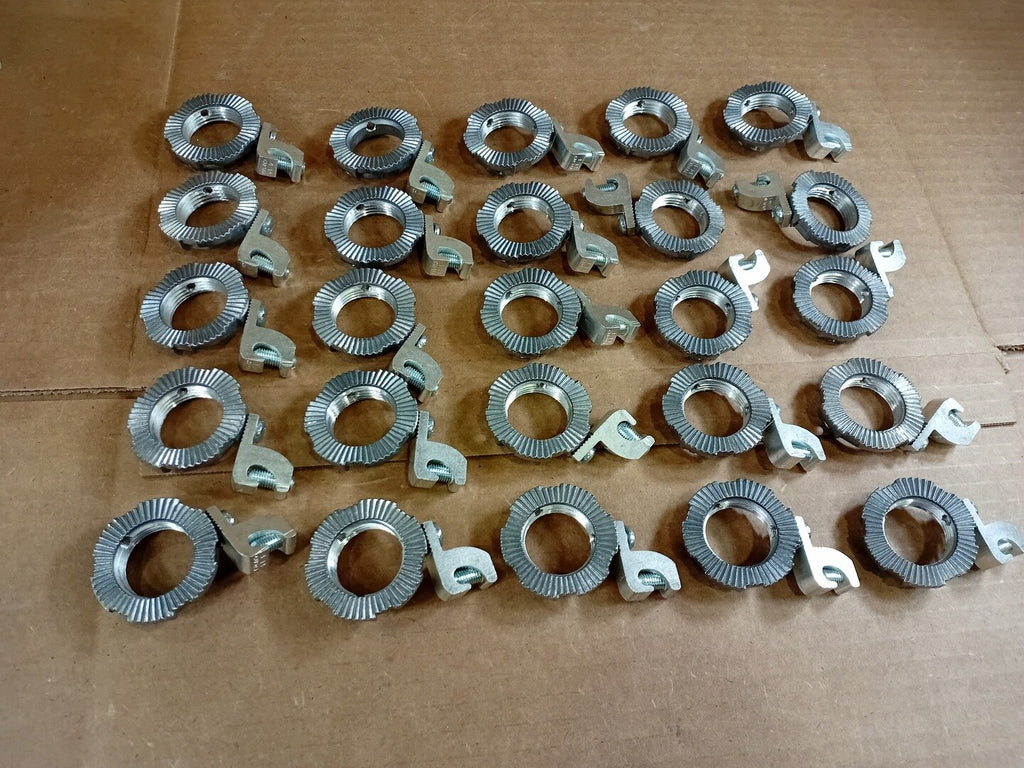 THOMAS & BETTS 3/4" Bond Star Grounding Locknut L075GRL (Box of 25)