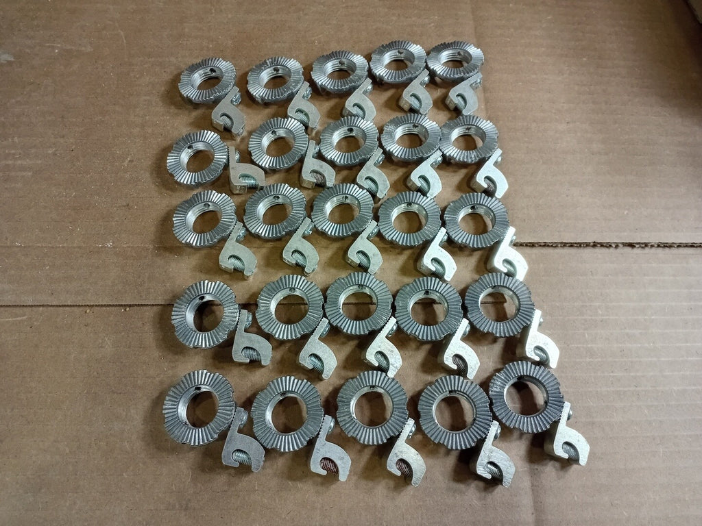 THOMAS & BETTS 1/2" Bond Star Grounding Locknut L050GRL (Box of 25)