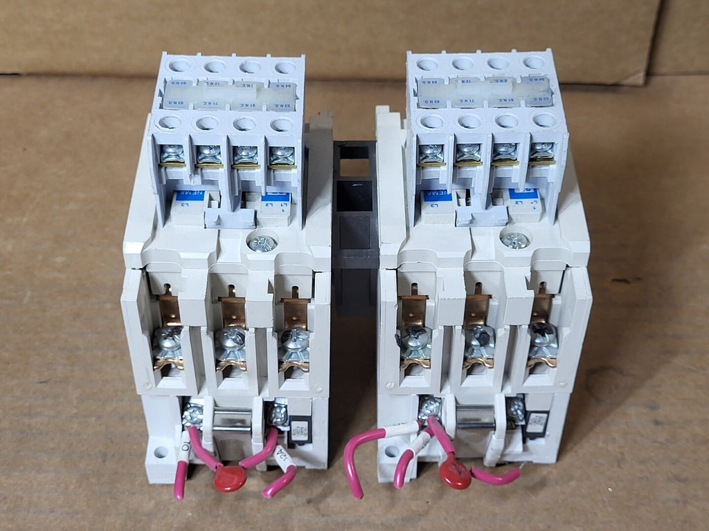 EATON CUTLER-HAMMER Contactor CN15DN3 with Auxiliary Block C320KGT15