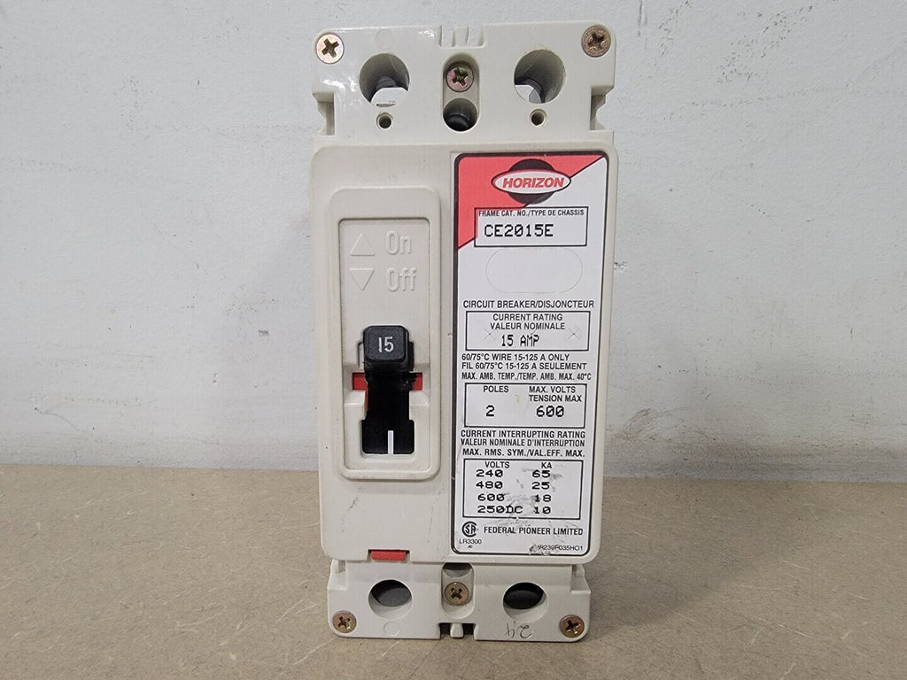 FEDERAL PIONEER 15 Amp, 2 Pole, 600 Volts Circuit Breaker CE2015E