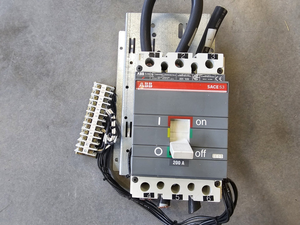 ABB 200 Amp, 3 Pole, 600 Volts Circuit Breaker SACES3