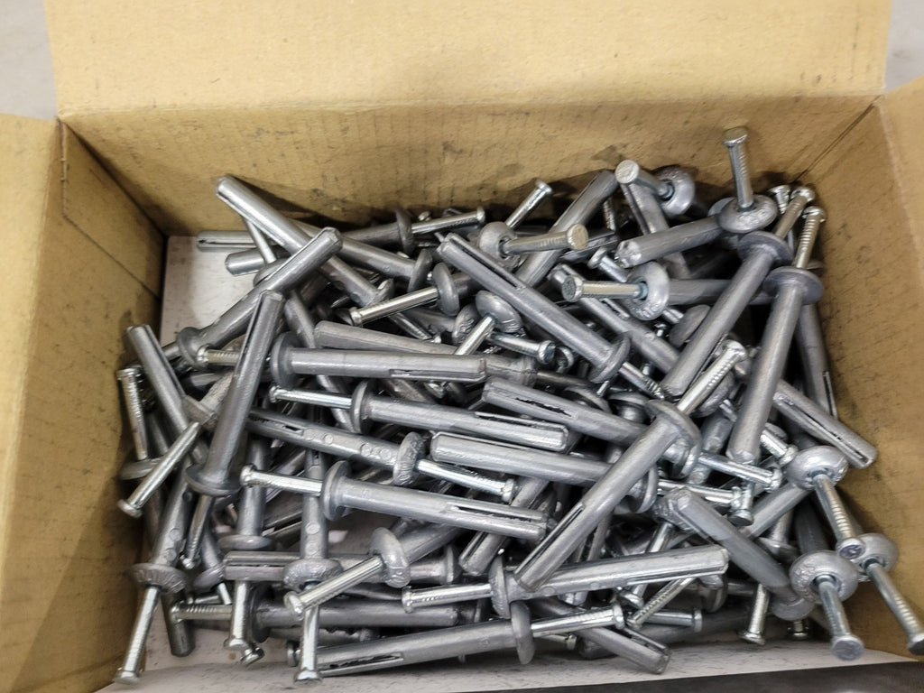 DEWALT 1/4" x 2" Mushroom Head Drive Anchor 02826-PWR (Box of 100)