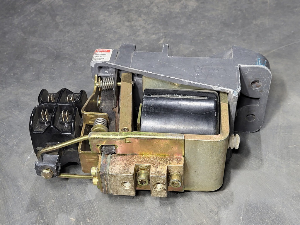 SIEMENS 1000 Amps, 1 Pole, 2NO+2NC, 125 VDC Coil Contactor 14-193-100-582