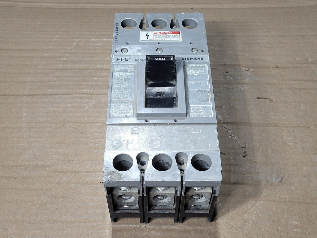 SIEMENS 250 Amp, 3 Pole, 600 Volt Circuit Breaker FXD63S250A