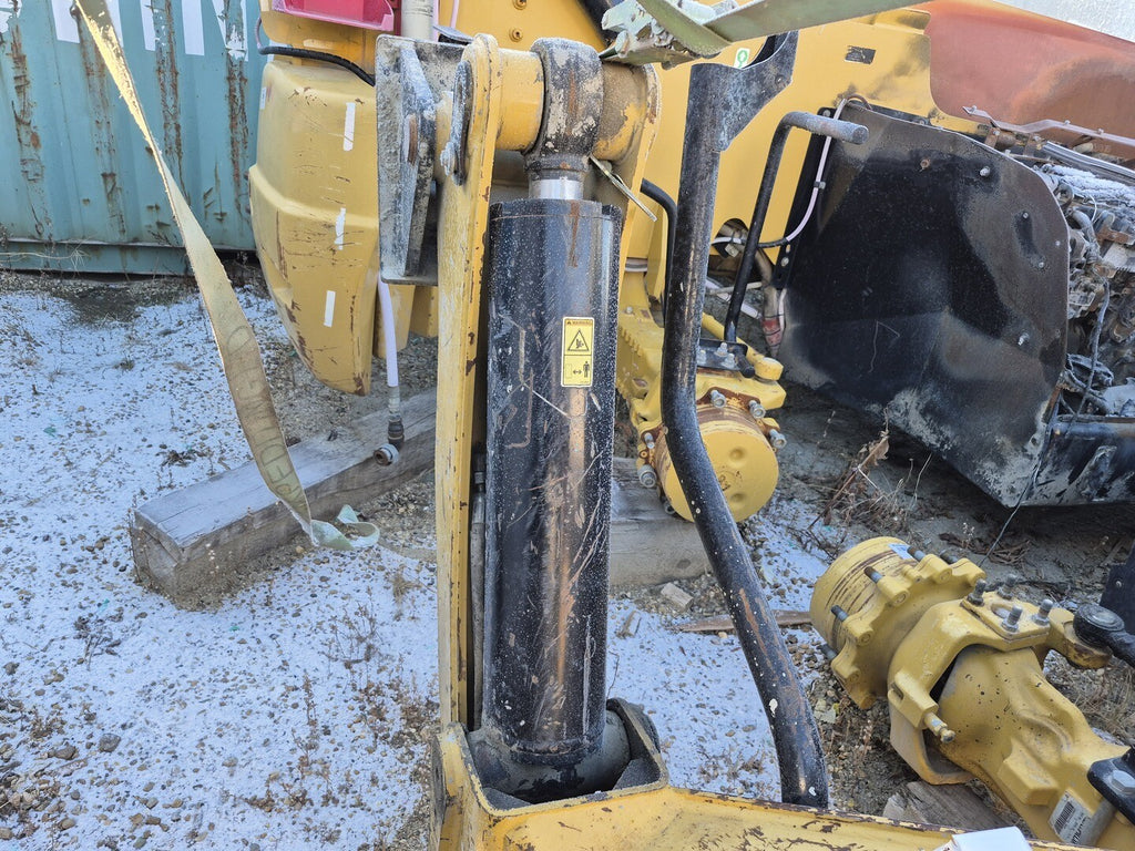 CATERPILLAR Hydraulic Lift Cylinder 2083888