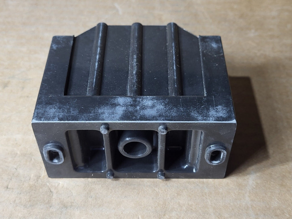 BUSSMANN 310 Amp, 600 Volts Power Distribution Block 16372-1