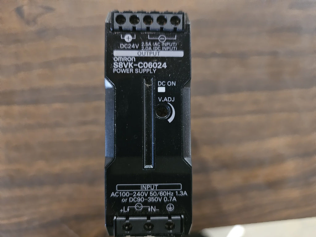 OMRON 60 W, 24VDC, 2.5A Power Supply Lite S8VK-C06024