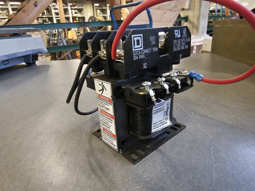 SQUARE D 50 VA Top Mount Fuse Block Control Transformer 9070TF50D5