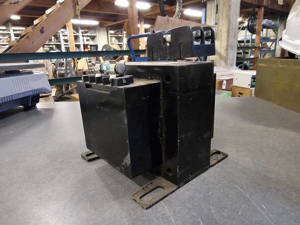 MICRON 500 VA, Pri 600V, Sec 120V, Control Transformer B500WZ13XKF