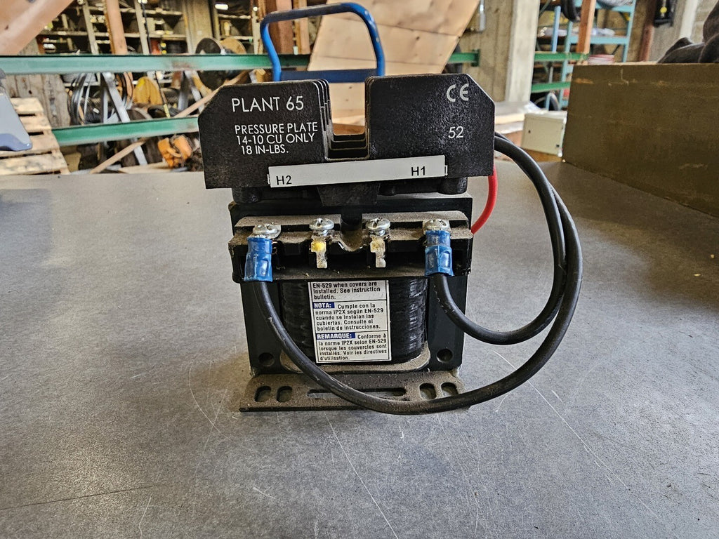 SQUARE D 50VA Control Transformer 600 Pri. Volts, 120 Sec. Volts 9070TF50D5 