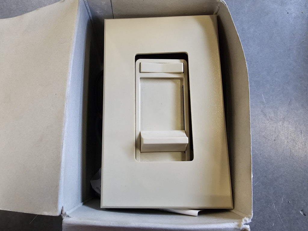 LEVITON Single Pole Slide Dimmer 1000 Watts 120 Volt 81000-I