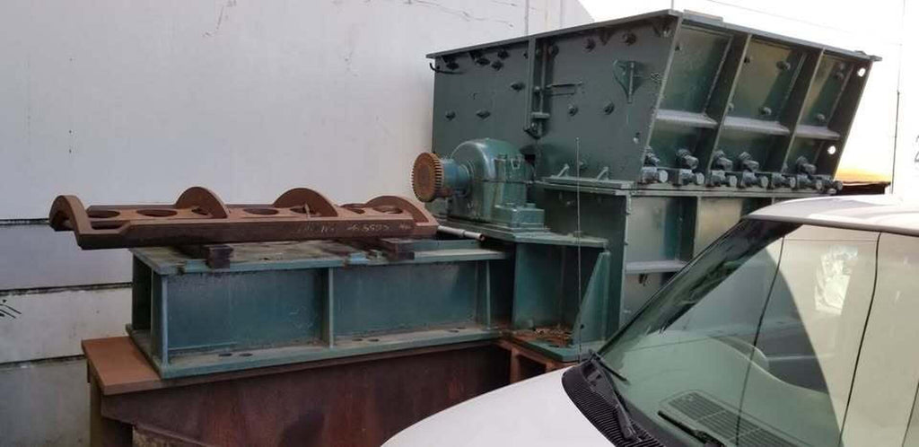 GRUENDLER 350HP Crusher & Pulverizer Model 50XD Wood Hog
