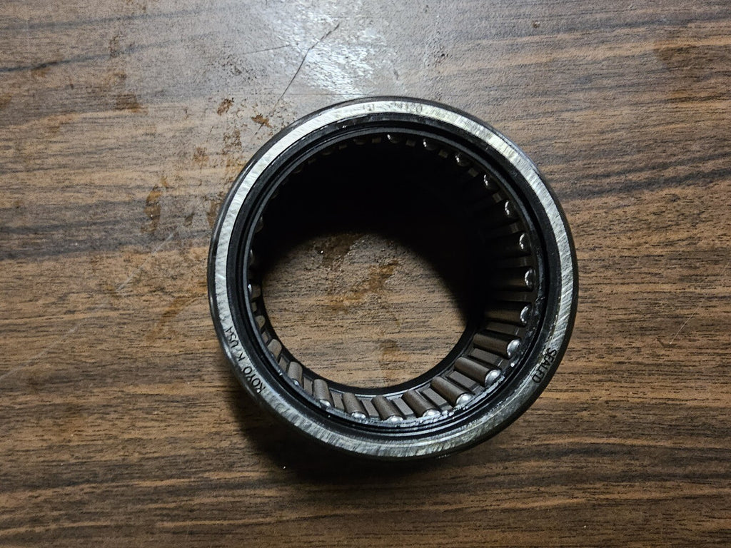 KOYO Needle Roller Bearing 2" ID x 2.56" OD x 1.25" W, HJ-324120