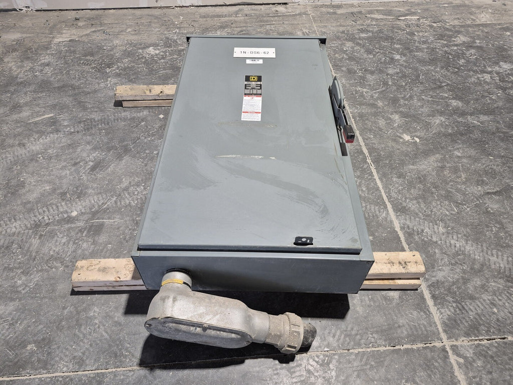 SQUARE D 600 Volt, 400 Amp Heavy Duty Safety Switch CH365R