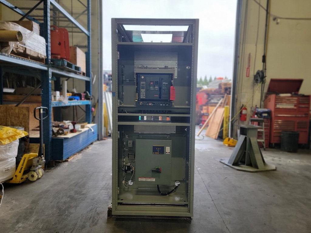 SQUARE D Low-Voltage Switchgear Feeder Section w/ 3200A Masterpact NW32H1 Breaker & SurgeLogic SPD