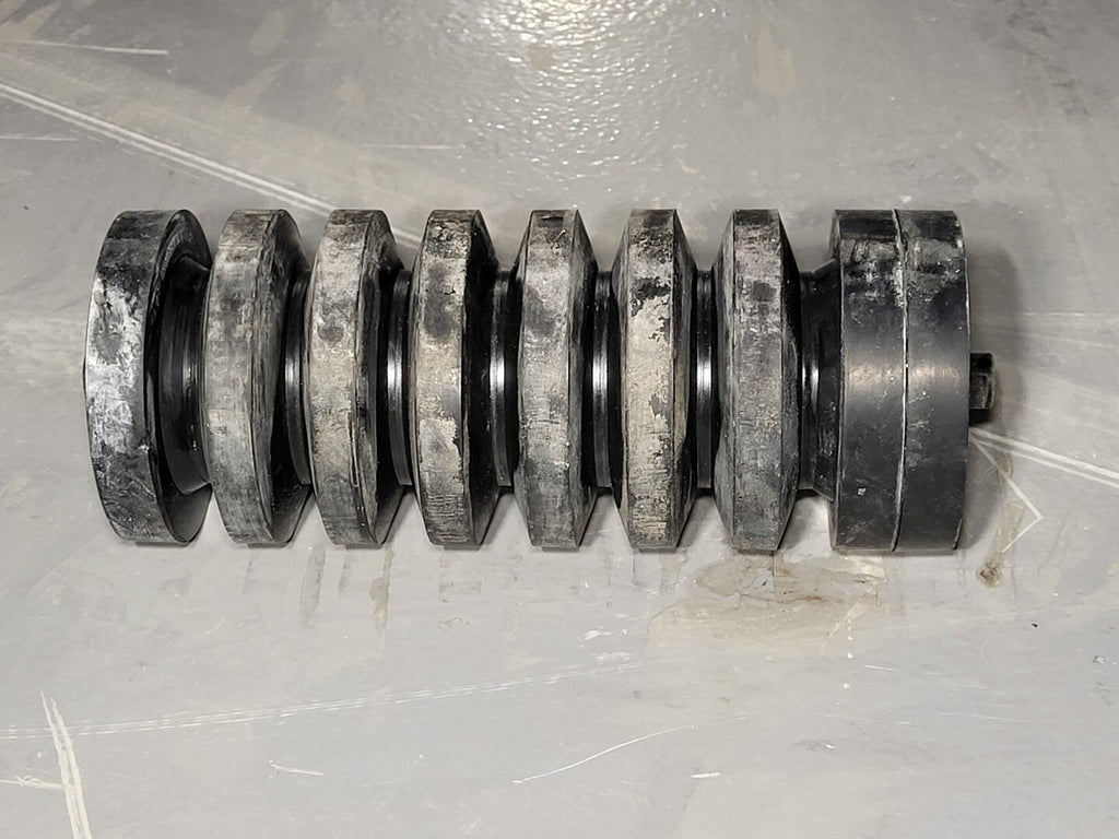LUFF INDUSTRIES Impact Roller 6DD15