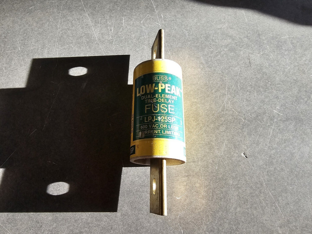 BUSSMANN 125 Amp Class J Time Delay Fuse LPJ-125SP