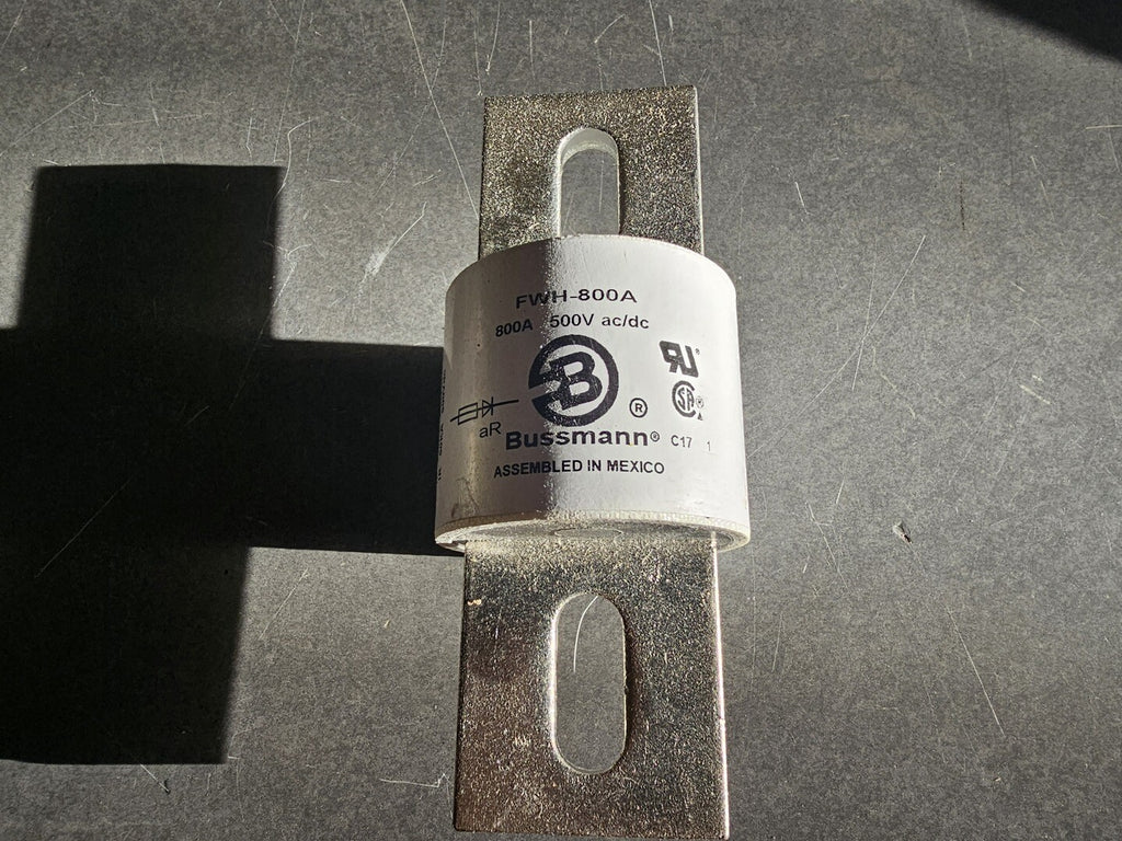 BUSSMANN 800 Amp 500 volts Semiconductor Fuse FWH-800A