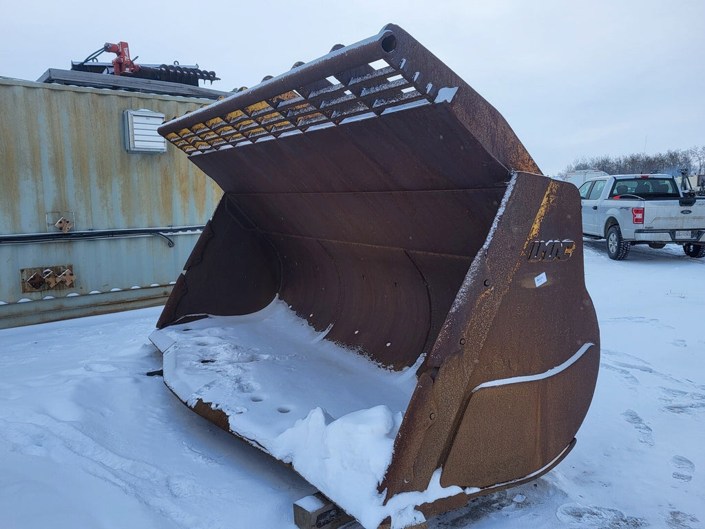 IMG DESIGN GROUP 11.4 Cubic Yard Bucket WL135-BRS11.4