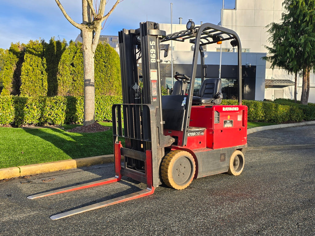 RAYMOND 5000 lbs Electric Forklift 470-C50HMTT