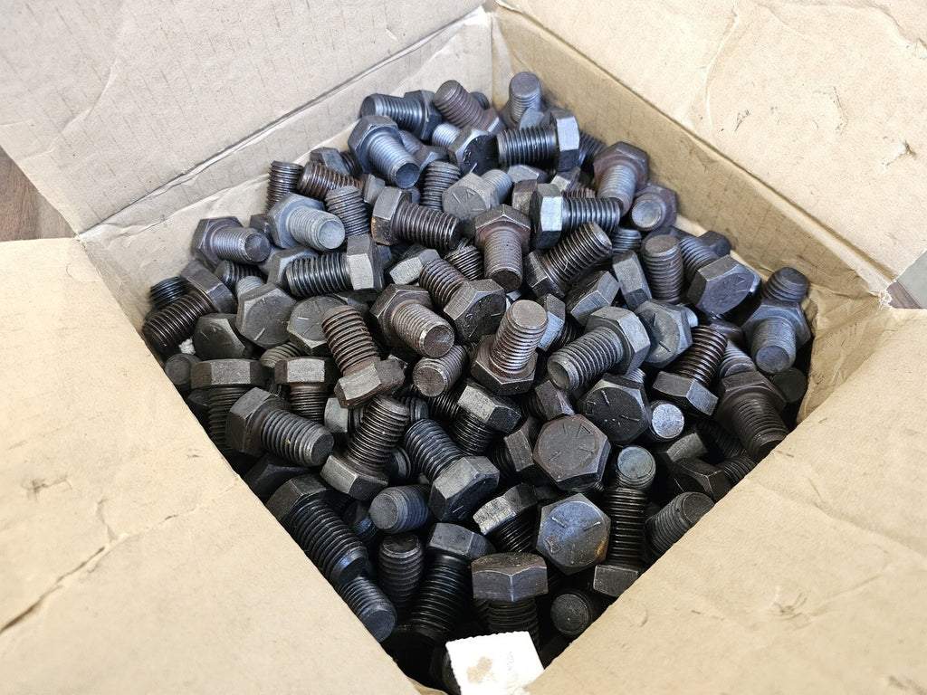UNIFIED ALLOYS 3/4" Dia x 1-1/4"L GR5 NC Hex Head Bolt (Box of 200)