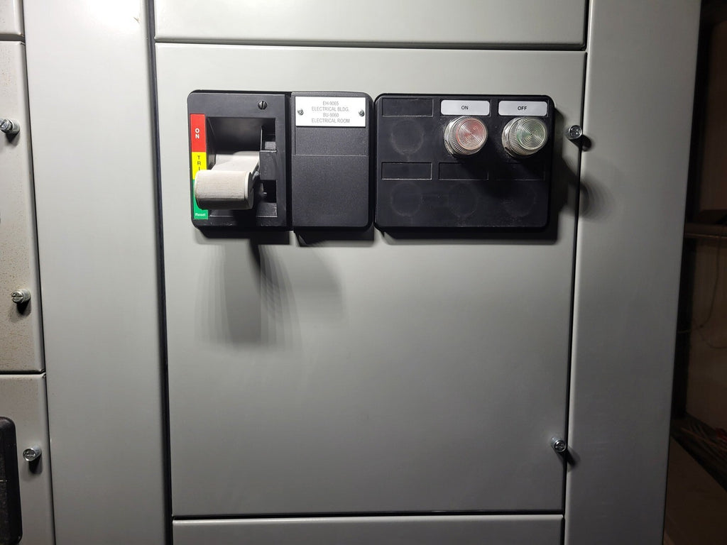 EATON 25 kW, 480V, 3 PH Motor Starter Panel / MCC