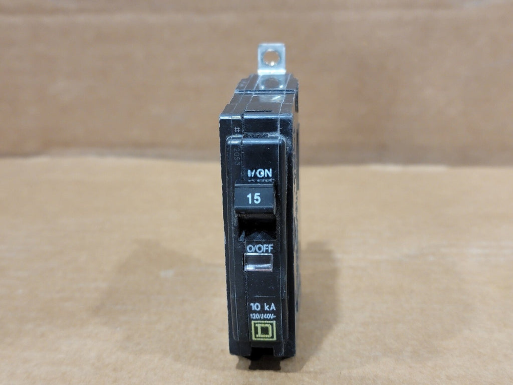 SQUARE D 15 Amp 1 Pole 120/240 volts Circuit Breaker QOB115