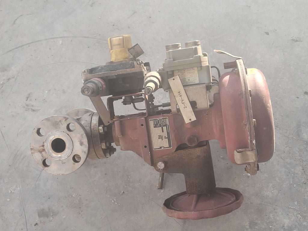 MASONEILAN 1-1/2" Class 300 Globe Control Valve w/ Actuator 88-21114