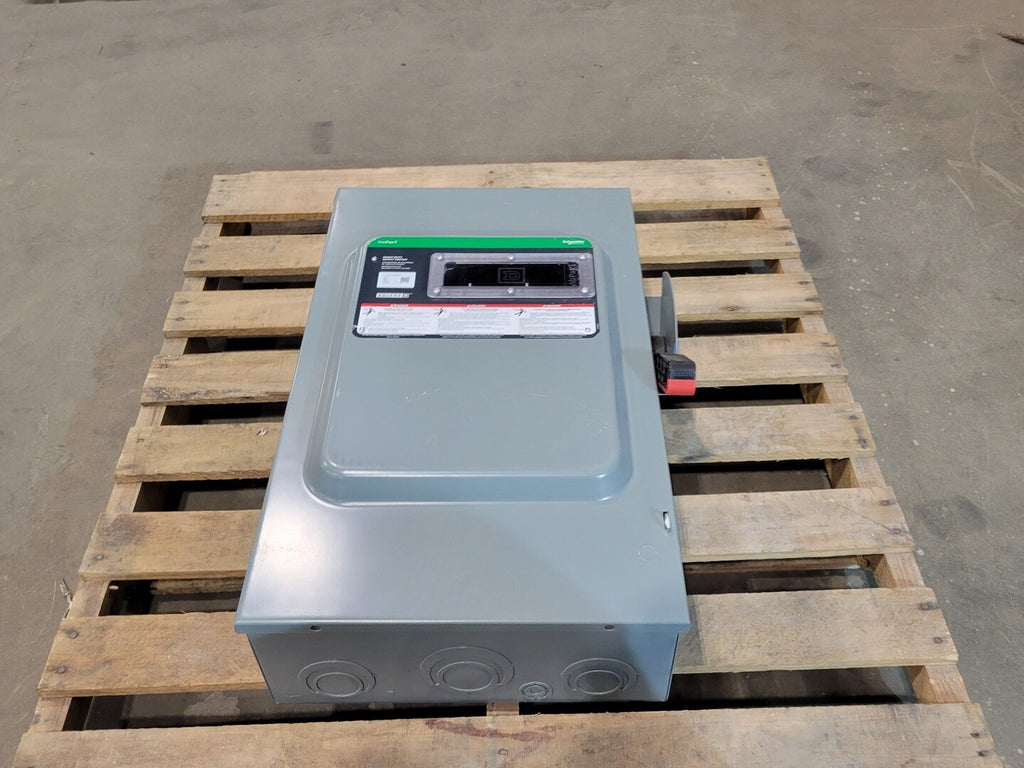 SQUARE D 200 Amp, 3 Pole, 600 Volts Fusible Disconnect Switch VH364BGL