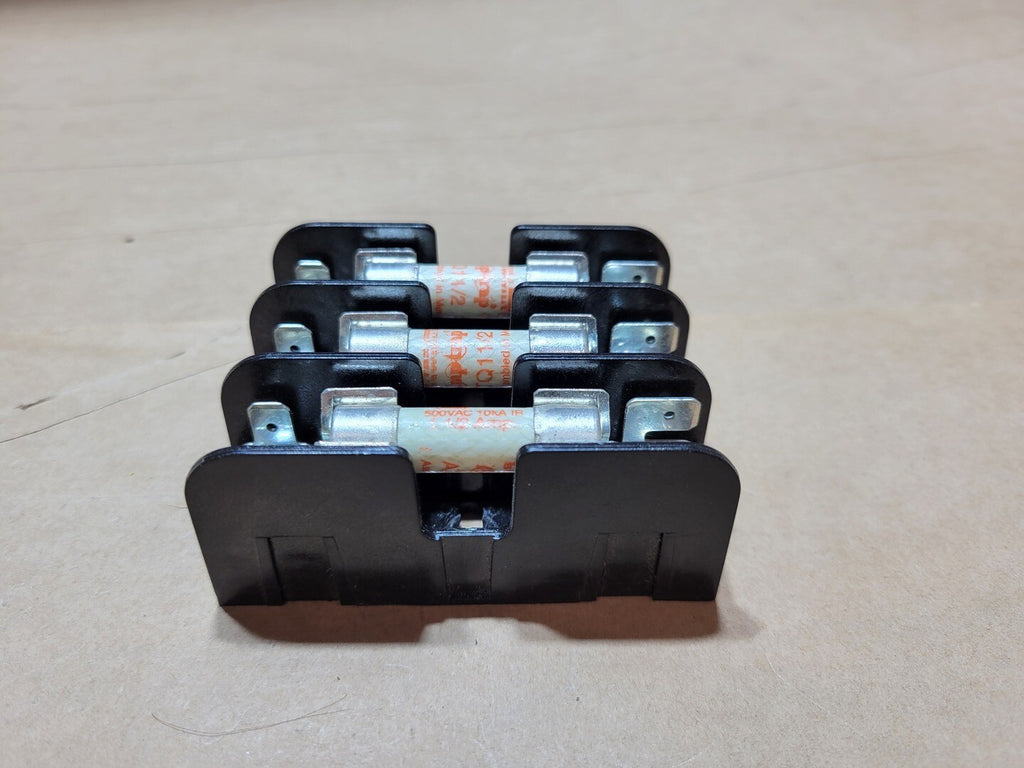 FERRAZ SHAWMUT 30 Amp 600 Volts 3 Pole Fuse Holder 30323