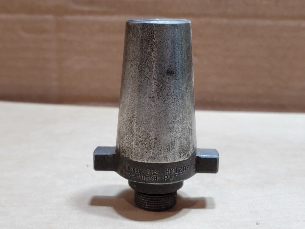UNIVERSAL ENGINEERING Kwik-Switch Tool Holder 801209
