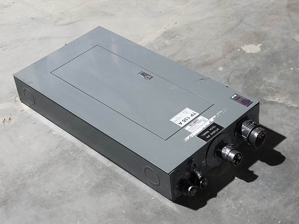 SQUARE D QBL-330 Panelboard 225A, 120/240VDC, NQOB, 30-Circuit Power Distribution